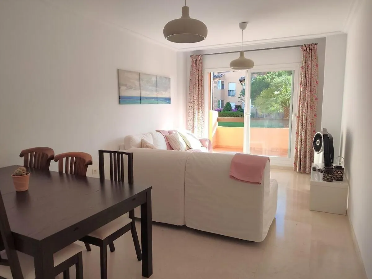 Casares Del Sol Apartment